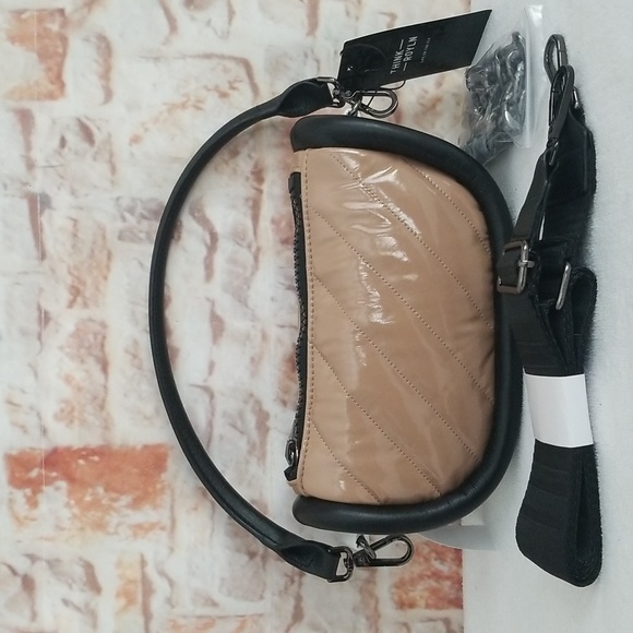 New Think Royln Alpine Quilted Crossbody Bag - Picture 1 of 12